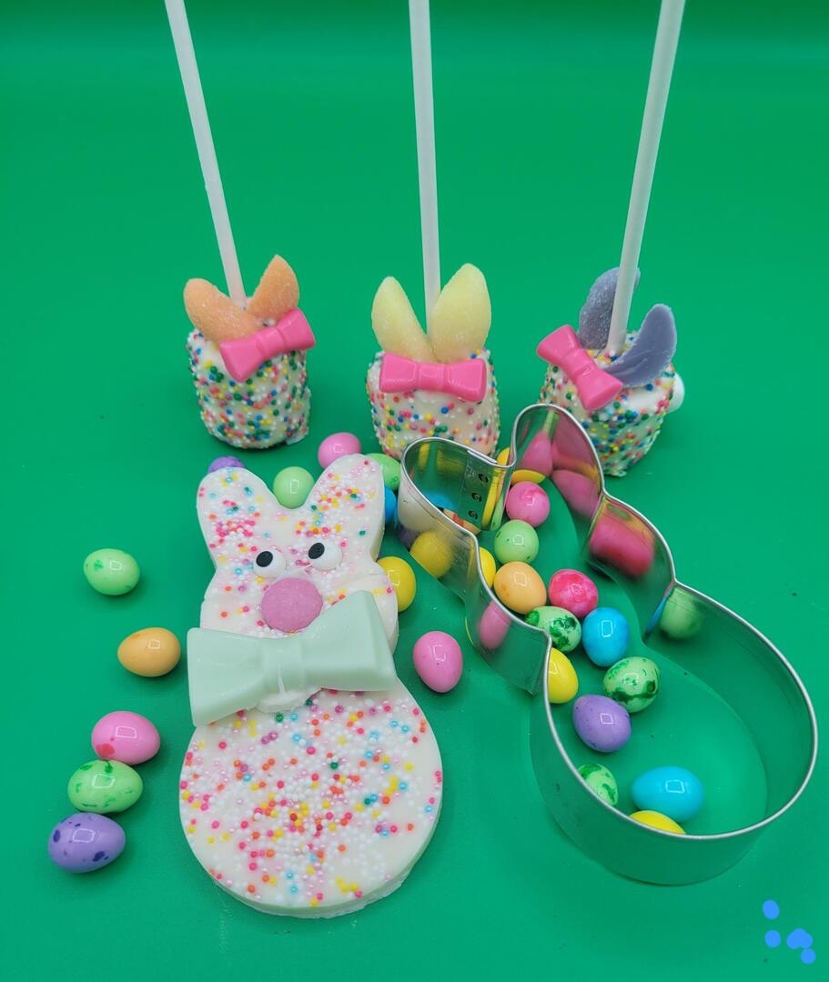 BUNNY COOKIE CUTTER & BUNNY MARSHMALLOW POPS